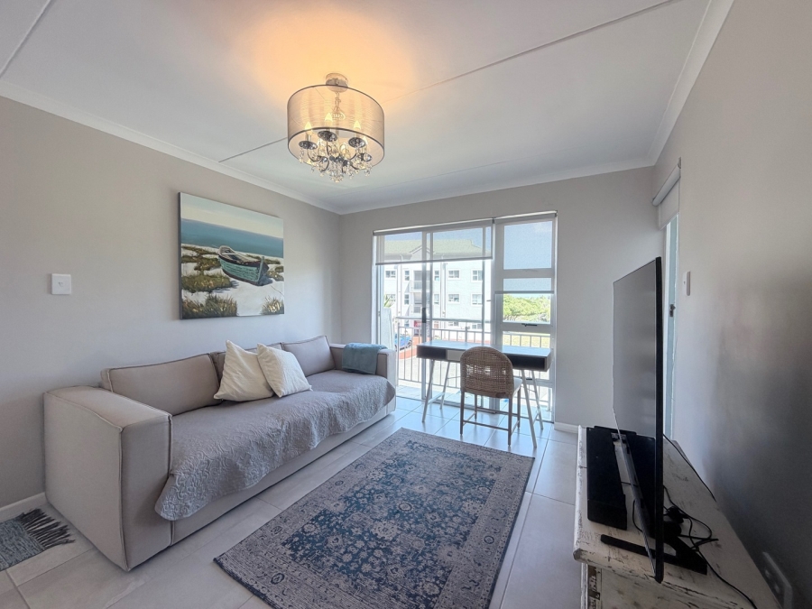 1 Bedroom Property for Sale in Bloubergstrand Western Cape